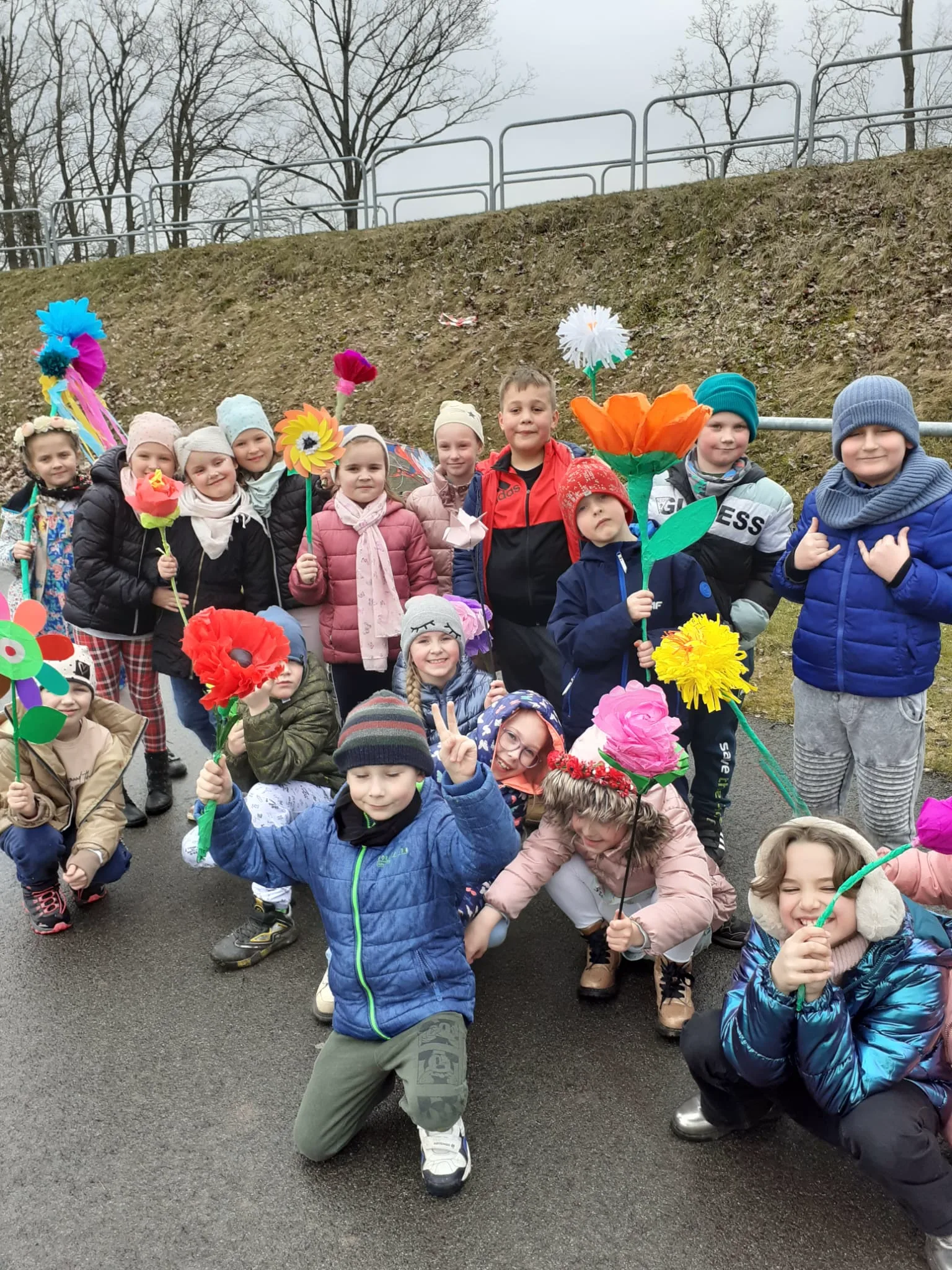 WITAJ  WIOSNO !  ŻEGNAJ  ZIMO  !