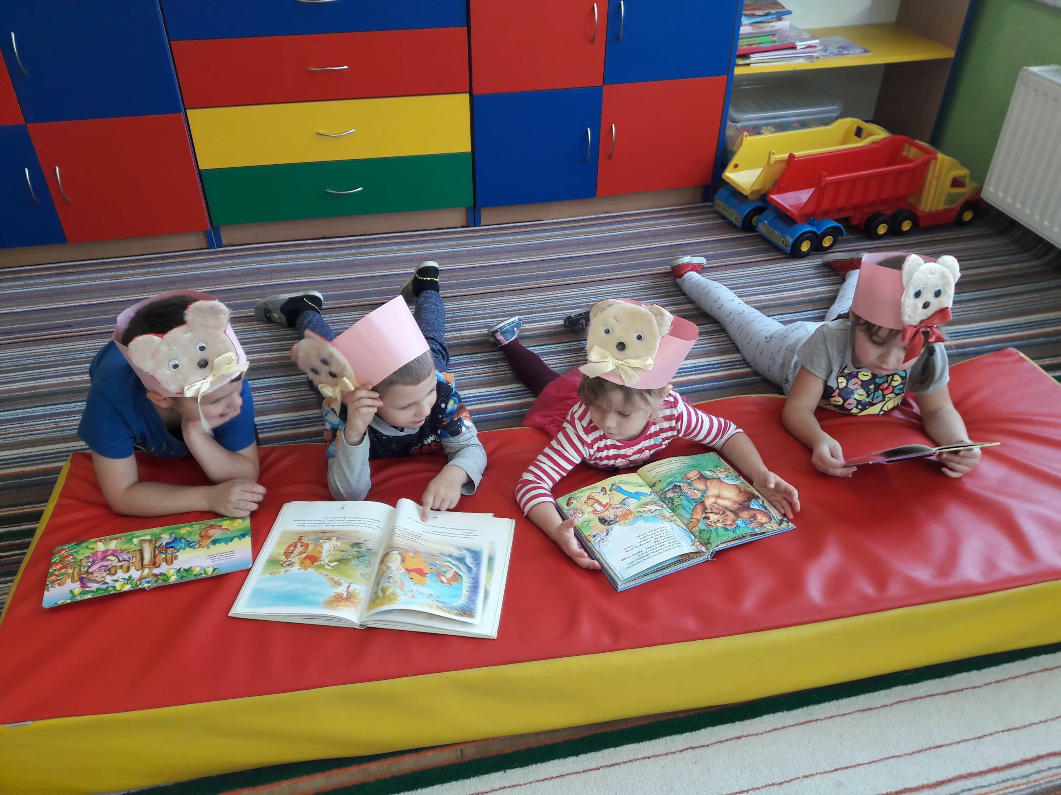 25 listopada-urodziny pluszowego misia