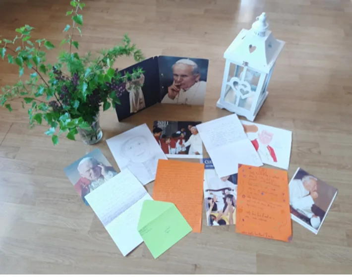 Życzymy, życzymy Janowi Pawłowi  II !!!