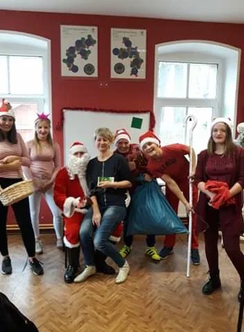 received 345035609427448