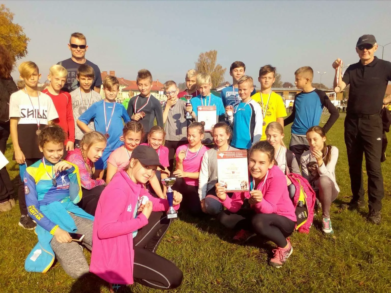 Sukces naszych sportowców w Finale Dolnośląskim Sztafetowych Biegach Przelajowych