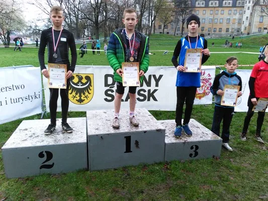 FINAŁ  DOLNOŚLĄSKI  INDYWIDUALNYCH  BIEGÓW  PRZEŁAJOWYCH  OLEŚNICA  09-04-2016r.