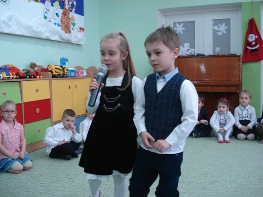 DZIEŃ BABCI i DZIADKA W PRZEDSZKOLU