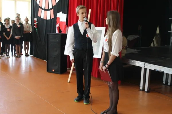 „ Witaj, majowa jutrzenko”