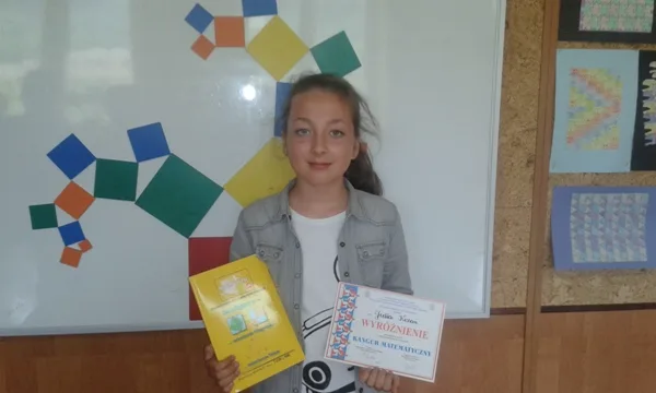 Wyróżnienie w Międzynarodowym Konkursie Matematycznym "Kangur 2015".