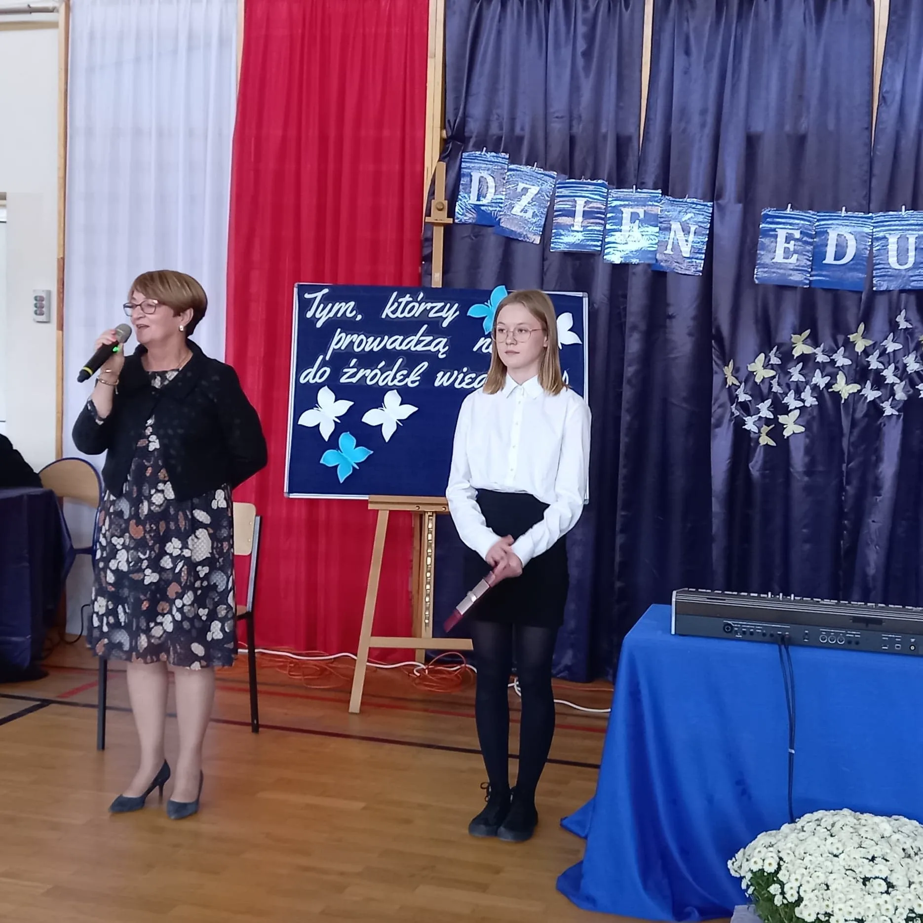 TYM, KTÓRZY PROWADZĄ NAS DO ŹRÓDEŁ WIEDZY