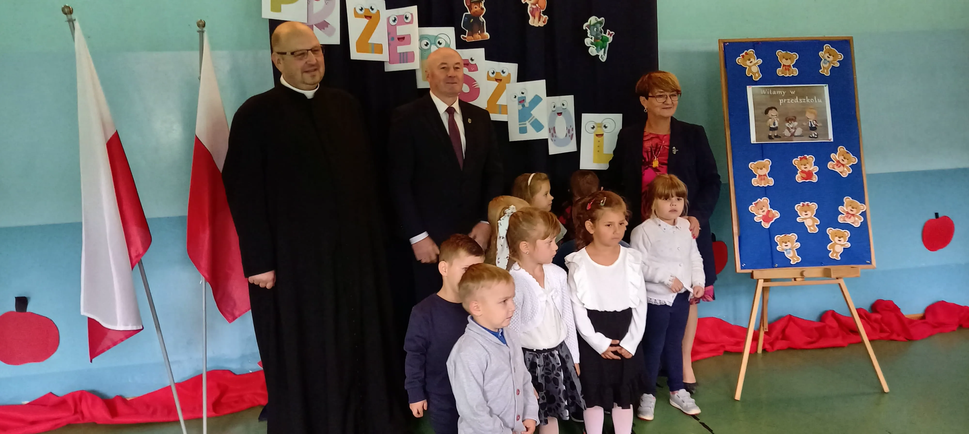 SZCZĘŚLIWEGO  NOWEGO ROKU SZKOLNEGO