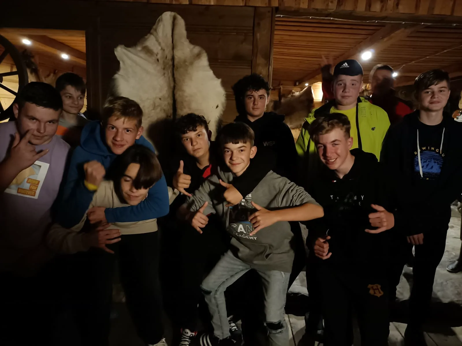 PHOTO 2022 09 25 21 29 14