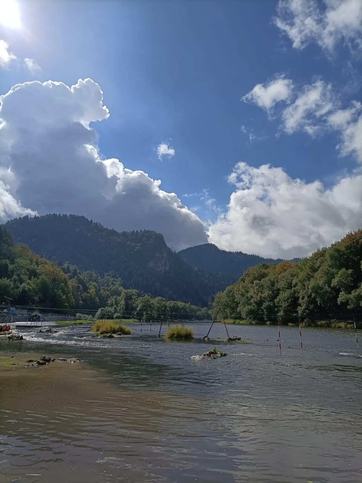 PHOTO 2022 09 25 21 29 59