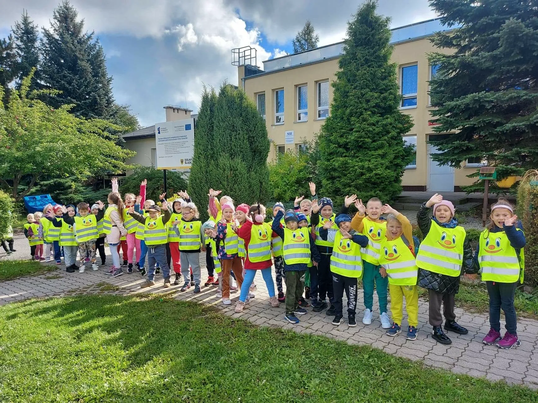 received 1132407544345109